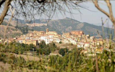 Tra masciare, briganti e l’innamorato Pulminale. Ludico e folklore, per salvare dall’abbandono il borgo Lucano di Trivigno